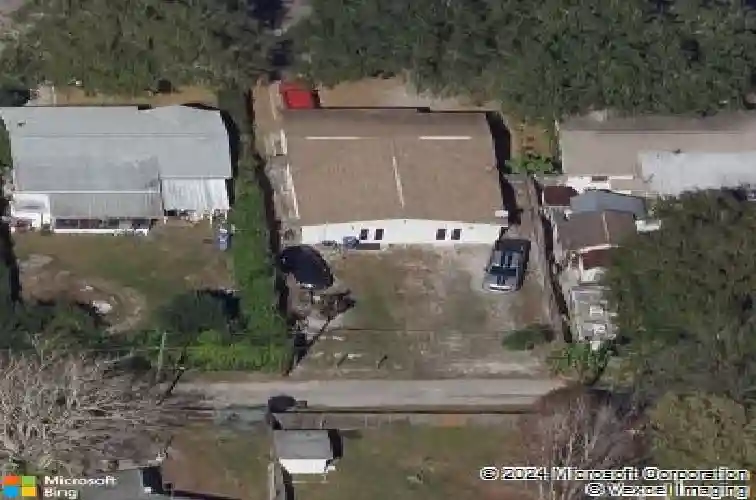 5460 40th ave n, saint petersburg,  FL 33709