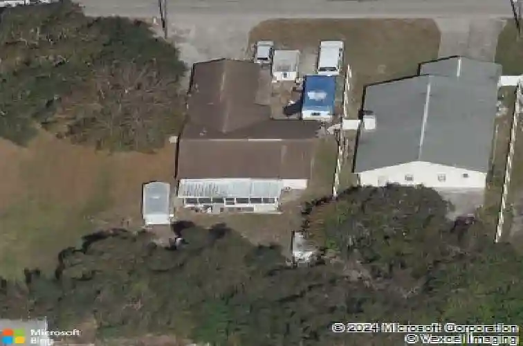 3310 68th ave n, saint petersburg,  FL 33702