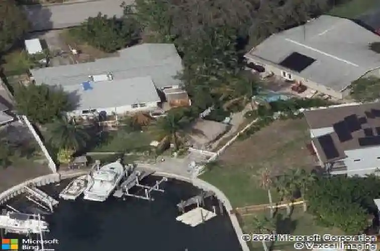 3436 manatee dr se, saint petersburg,  FL 33705