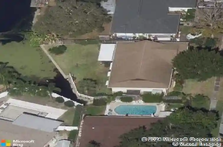 5674 bay pines lakes blvd, saint petersburg,  FL 33708