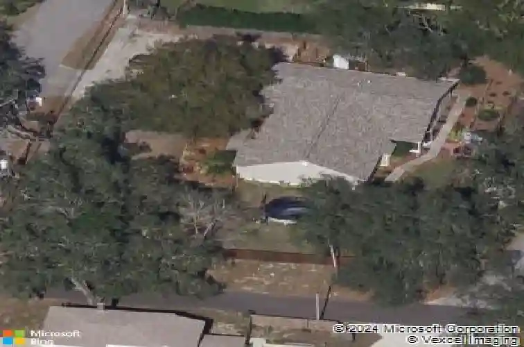 275 s highland ave, tarpon springs,  FL 34689