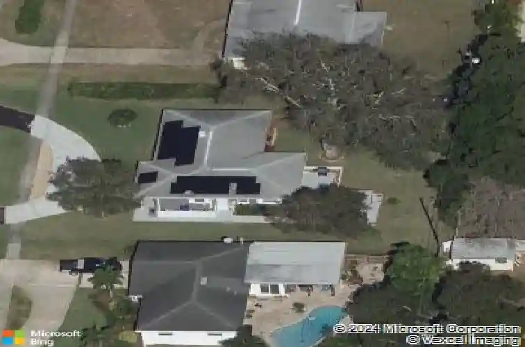 8269 ridge rd, seminole,  FL 33772