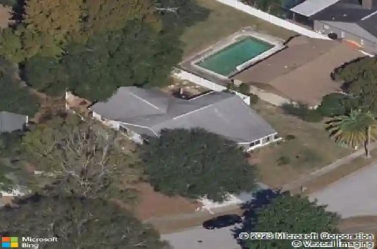 3693 chatham dr, palm harbor,  FL 34684