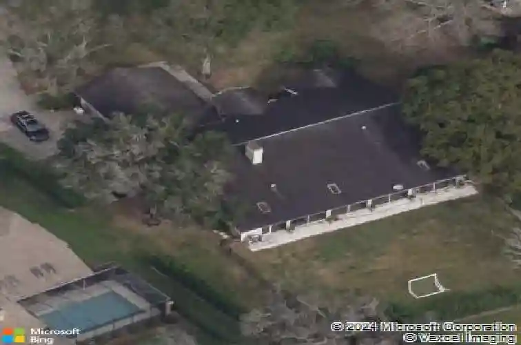 2822 st andrews blvd, tarpon springs,  FL 34688