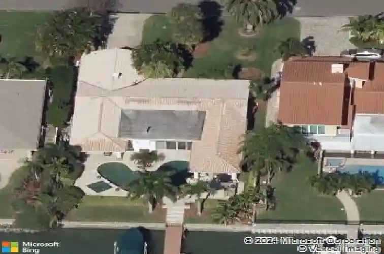 8032 13th ave s, saint petersburg,  FL 33707