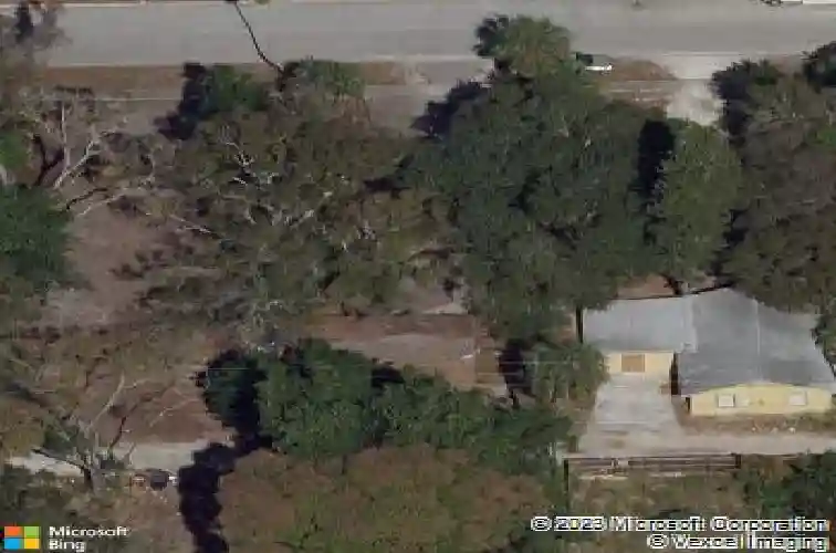 3458 17th ave s, saint petersburg,  FL 33711