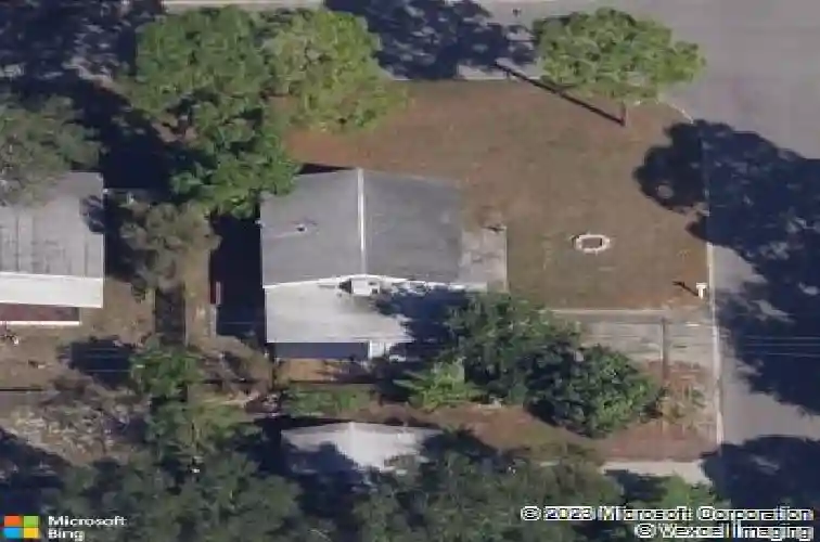 1304 wood ave, clearwater,  FL 33755