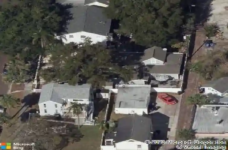 917 7th st n, saint petersburg,  FL 33701