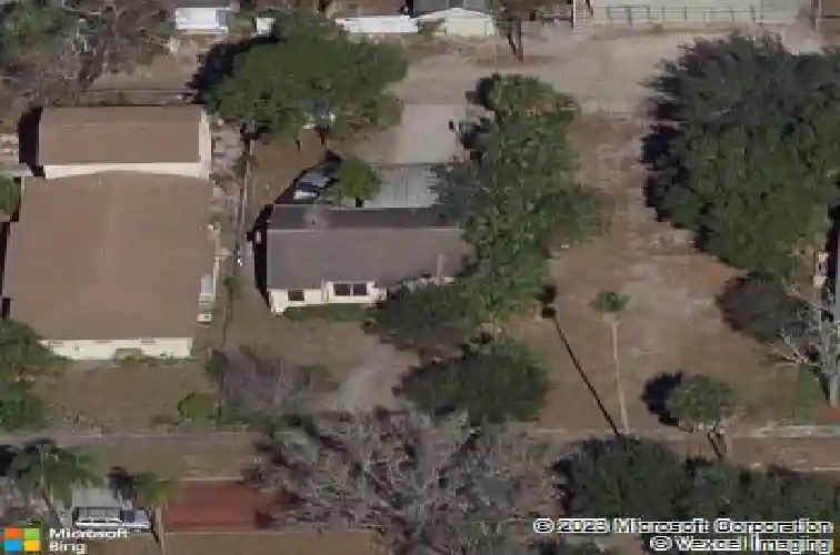 3085 20th ave s, saint petersburg,  FL 33712