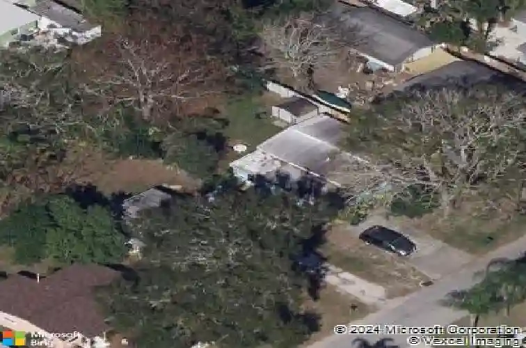 1045 conant ave, safety harbor,  FL 34695