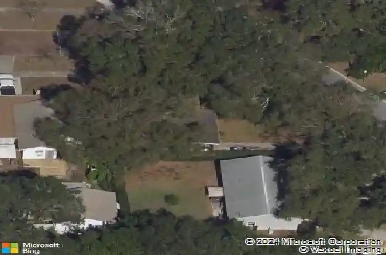 701 2nd st se, largo,  FL 33771