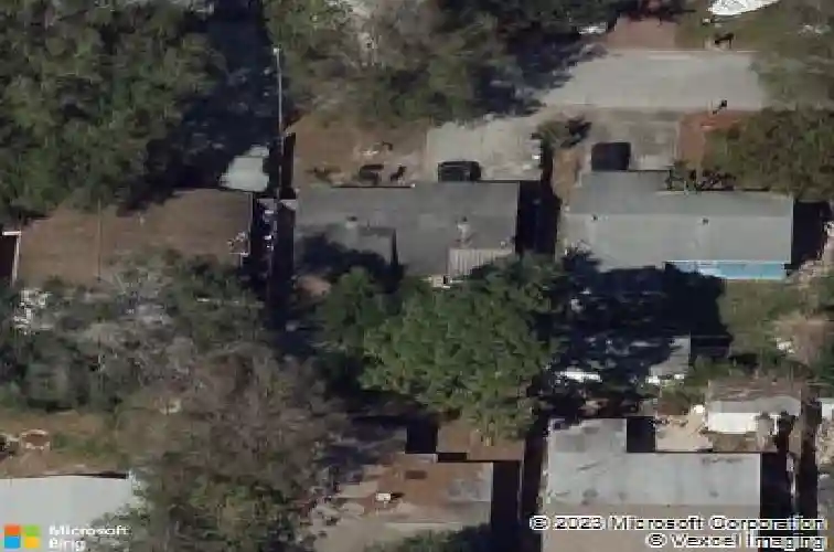 7204 51st ave n, saint petersburg,  FL 33709