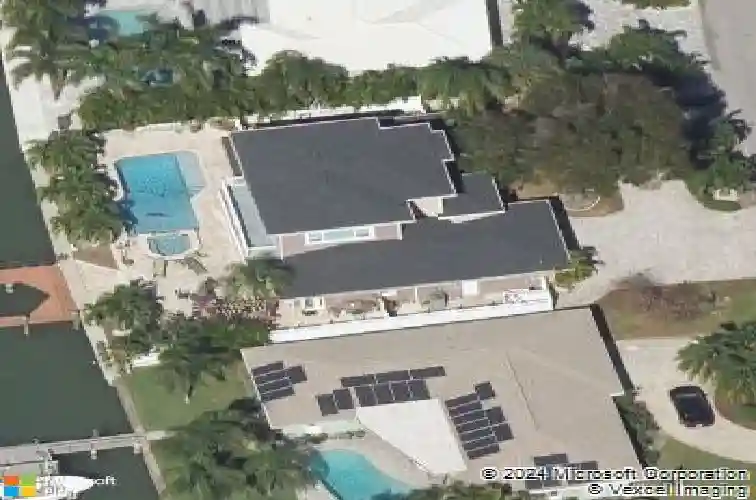 2210 donato dr, belleair beach,  FL 33786