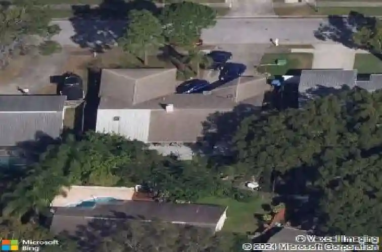 1065 mineola cir, palm harbor,  FL 34683