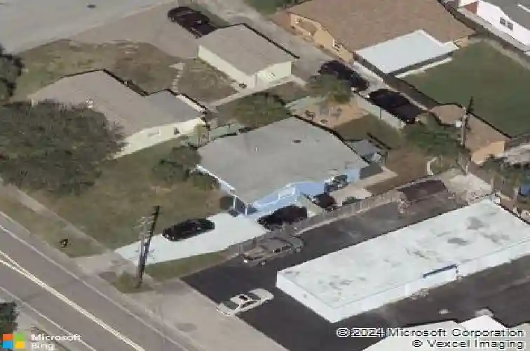 7623 gulf blvd, st pete beach,  FL 33706