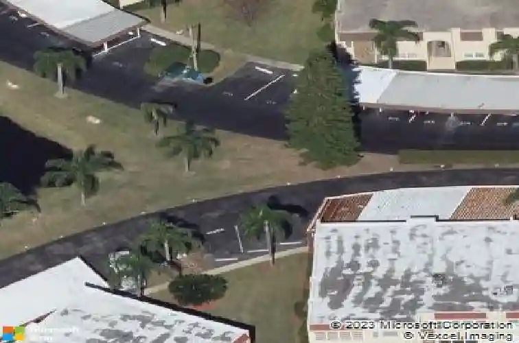 220 buttonwood cir
                                ,Unit 220, seminole,  FL 33777