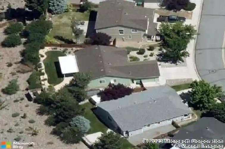 4221 vanguard dr, sparks,  NV 89436