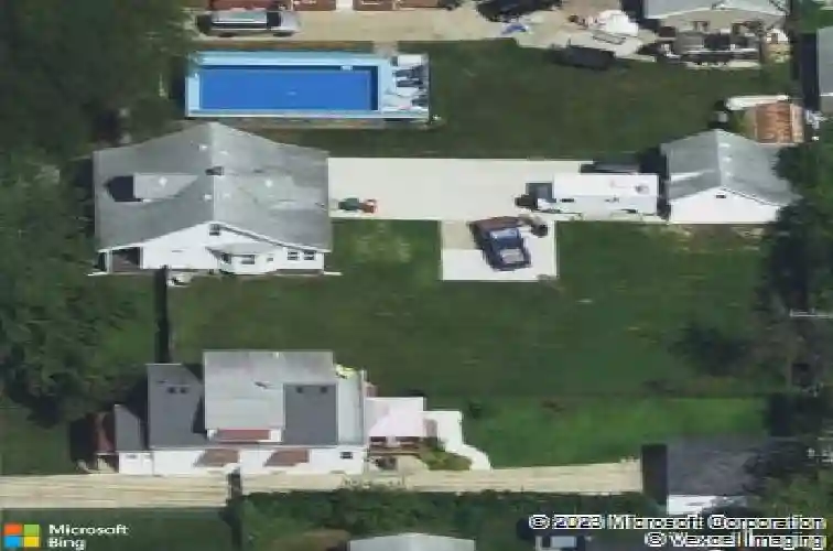 24248 hayes ave, eastpointe,  MI 48021