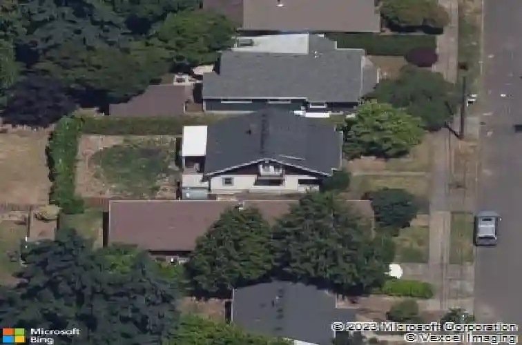 1605 ne 76th ave, portland,  OR 97213