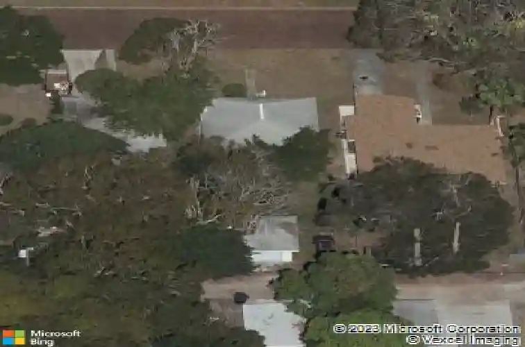 4218 3rd ave s, saint petersburg,  FL 33711