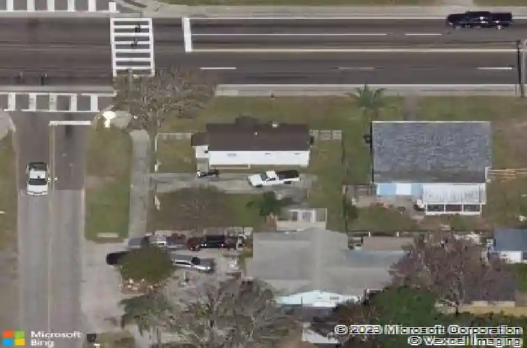 3990 54th ave n, saint petersburg,  FL 33714