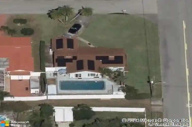 3700 14th ave n, saint petersburg,  FL 33713