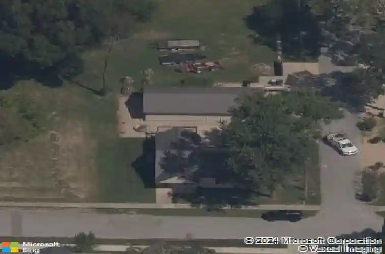 606 sw 4th st, bentonville,  AR 72712