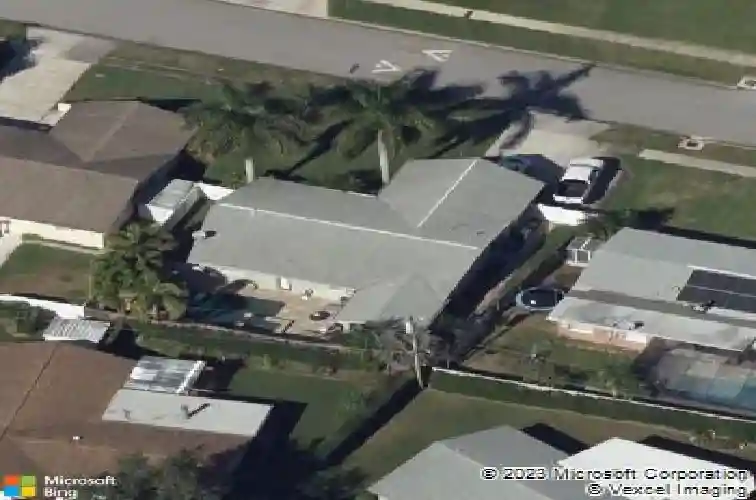 6256 33rd ave n, saint petersburg,  FL 33710