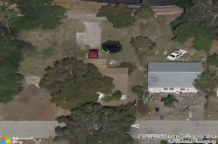 3805 14th ave s, saint petersburg,  FL 33711