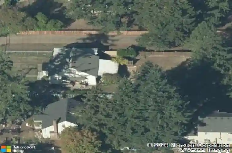 2224 se 139th ave, portland,  OR 97233