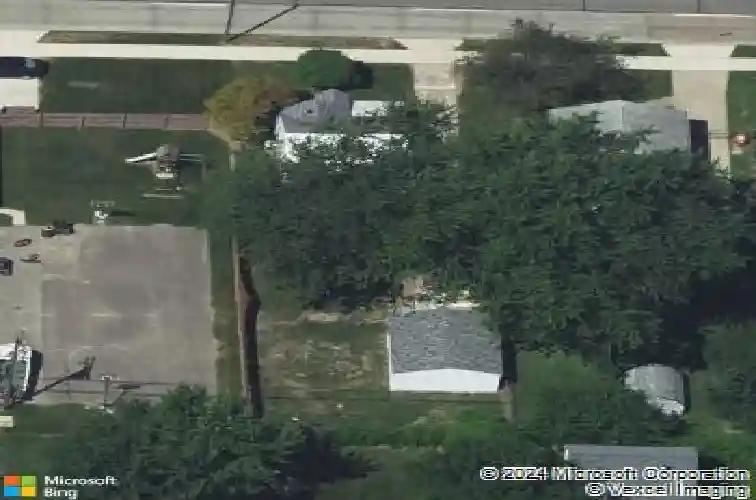 16244 e 10 mile rd, eastpointe,  MI 48021