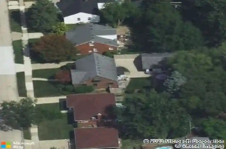 24440 phlox ave, eastpointe,  MI 48021