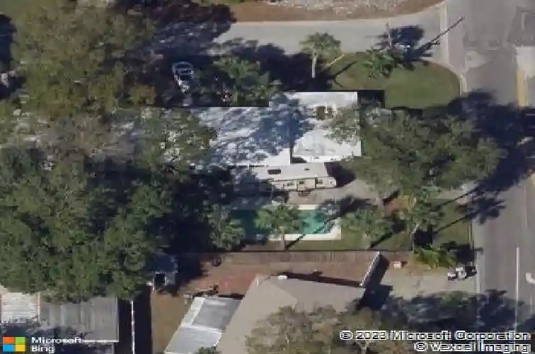 6400 pelican dr s, saint petersburg,  FL 33707