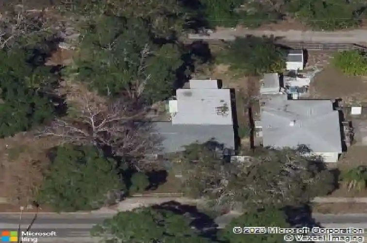 5011 4th ave s, saint petersburg,  FL 33707