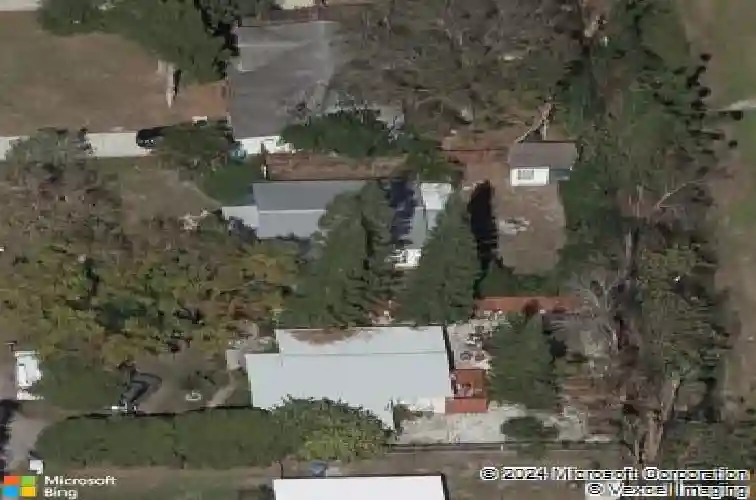 217 emerald ln, largo,  FL 33771