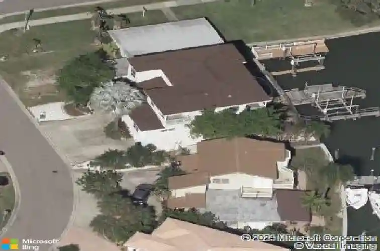 193 175th terrace dr e, redington shores,  FL 33708