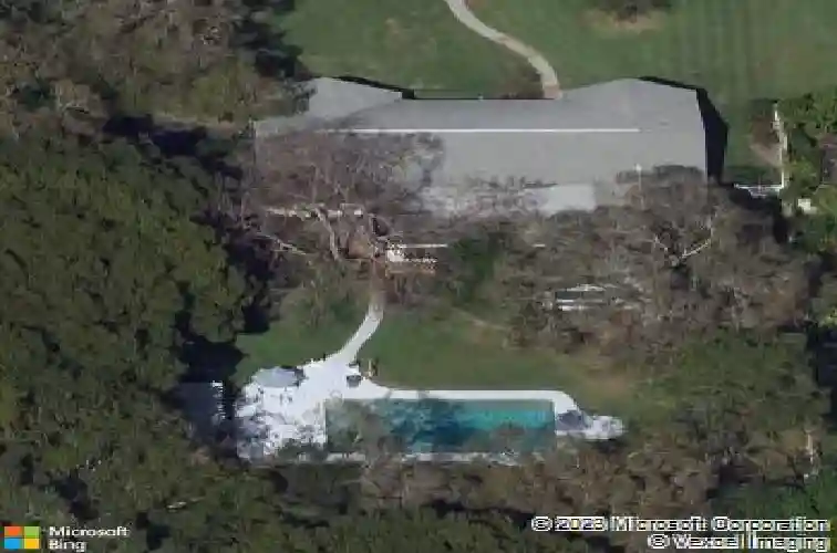 2143 wrens way, clearwater,  FL 33764