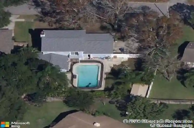 1534 wexford dr n, palm harbor,  FL 34683