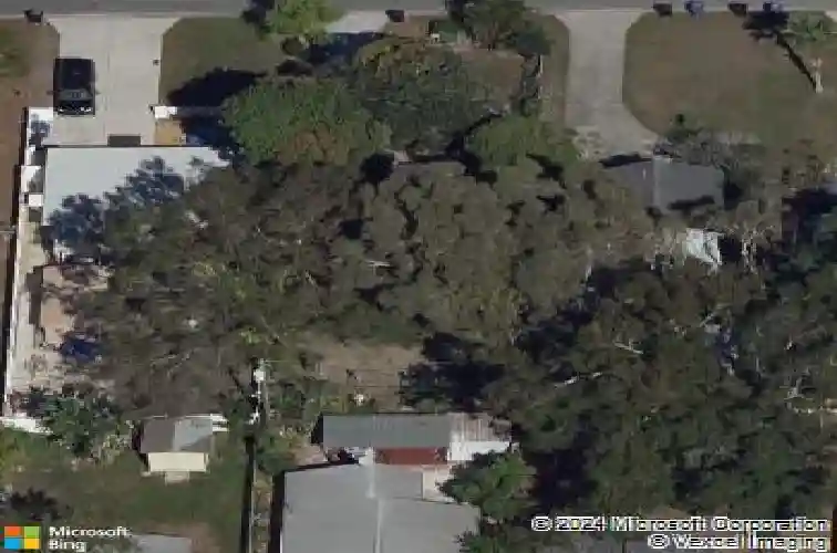 2720 27th ave n, saint petersburg,  FL 33713