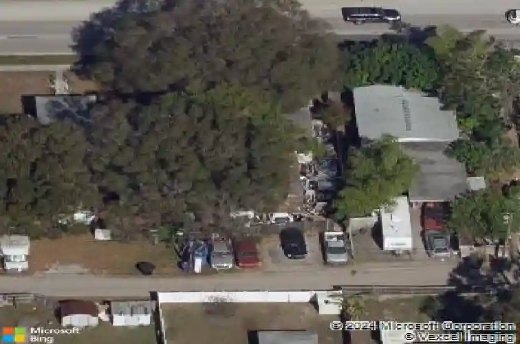 2826 38th ave n, saint petersburg,  FL 33713