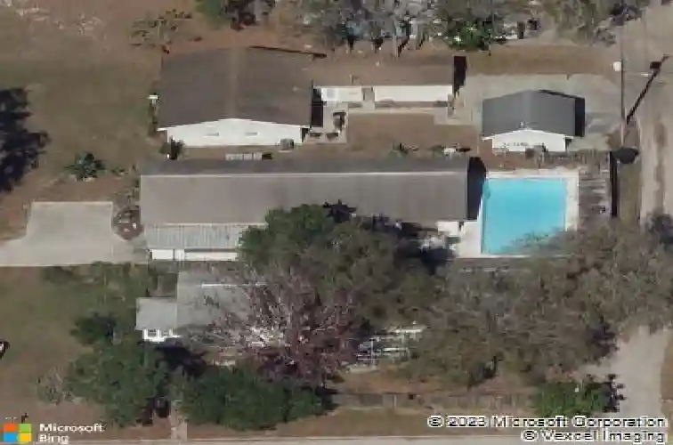 1811 49th st n, saint petersburg,  FL 33710