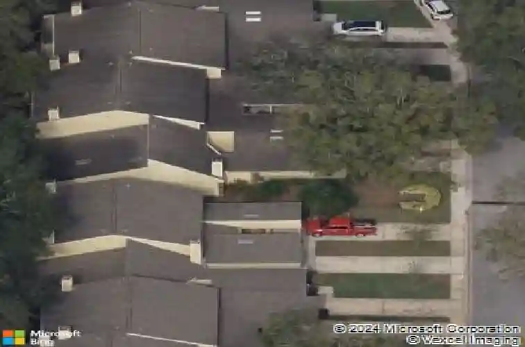 411 somerset lane, palm harbor,  FL 34684