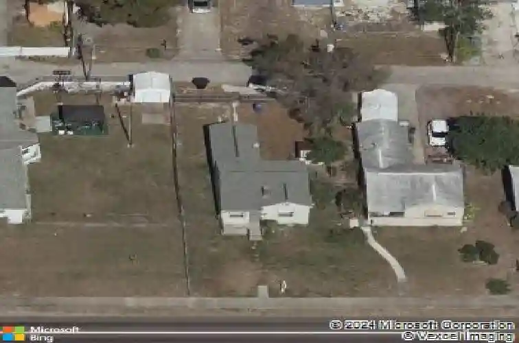 3645 5th ave s, saint petersburg,  FL 33711