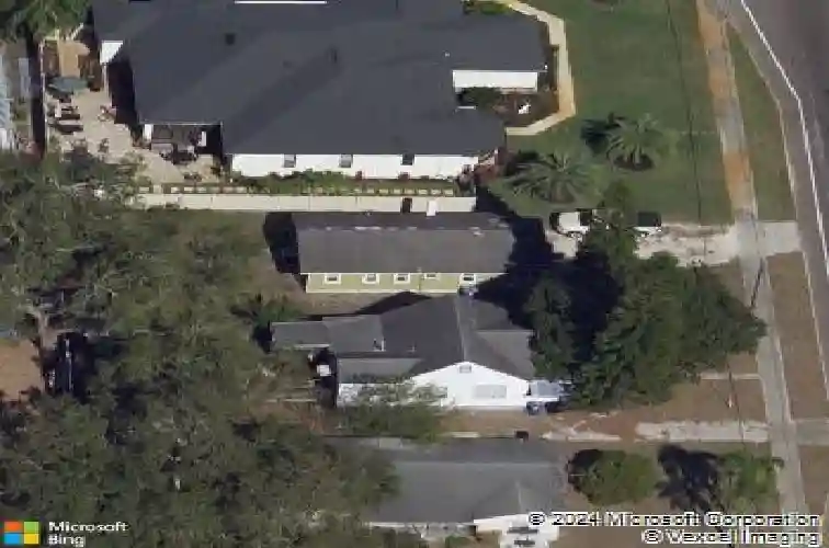 2420 28th st n, saint petersburg,  FL 33713