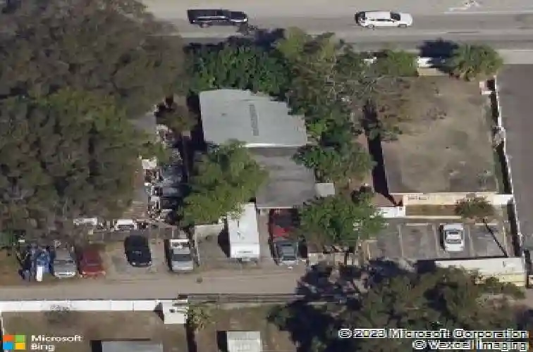 2820 38th ave n, saint petersburg,  FL 33713