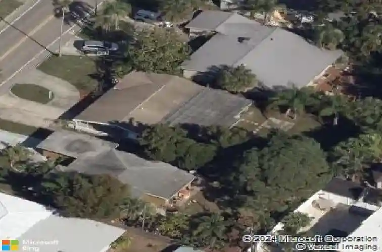 3947 overlook dr ne, saint petersburg,  FL 33703