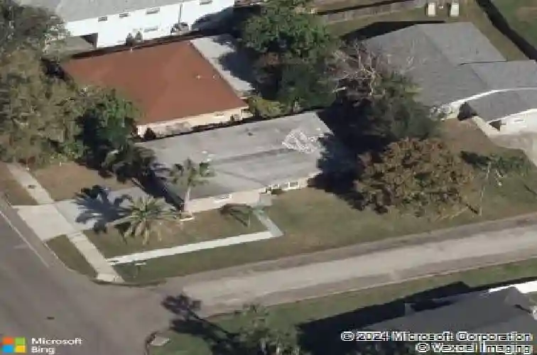 4701 chancellor st ne, saint petersburg,  FL 33703