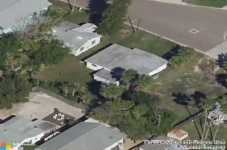 14054 vivian dr, madeira beach,  FL 33708