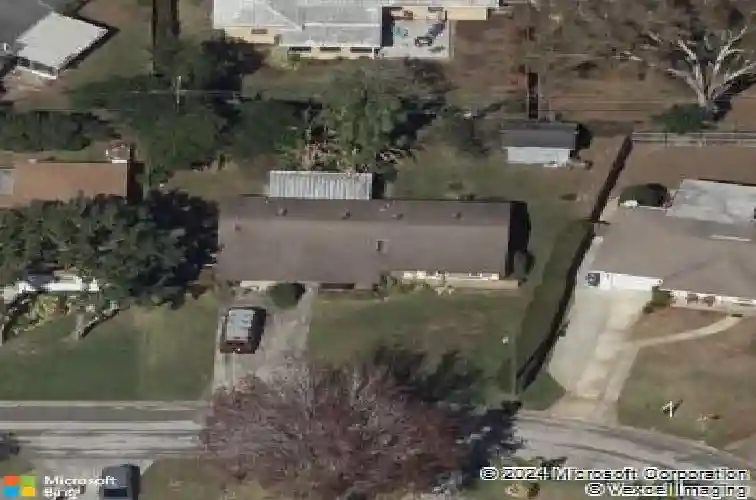 5285 32nd ave n, saint petersburg,  FL 33710