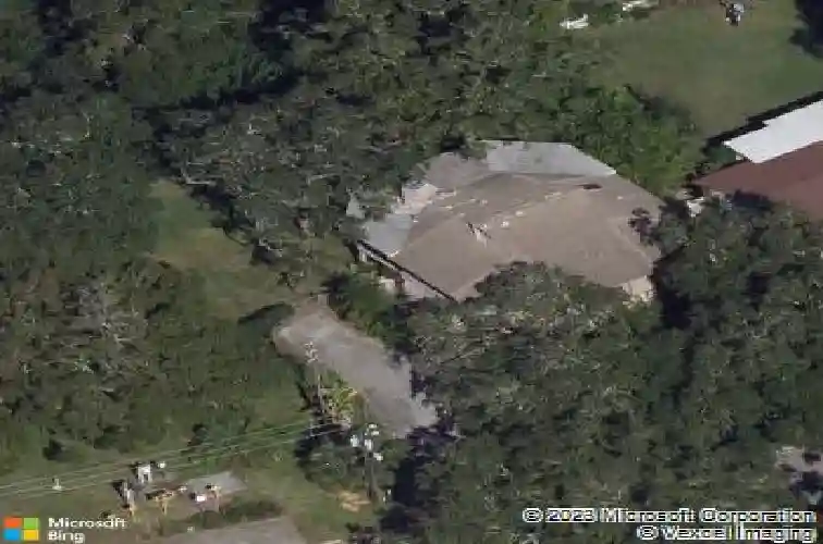 5828 oakhurst dr, seminole,  FL 33772